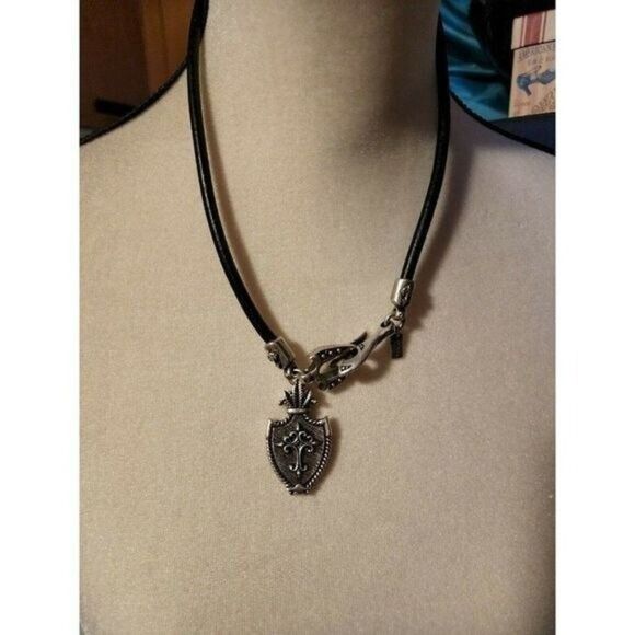 Leather Necklace Crest Man Gothic Family Crest Cross - Picture 2 of 10